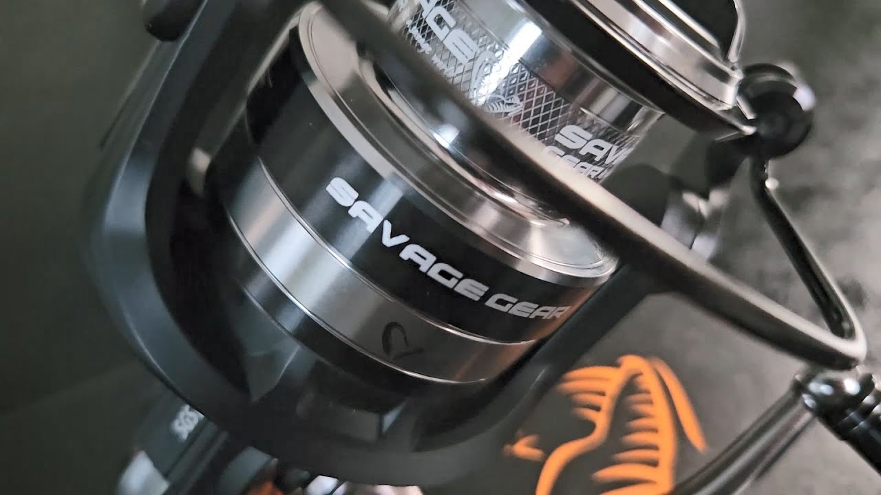SAVAGE GEAR SGS8 5000 FD REEL