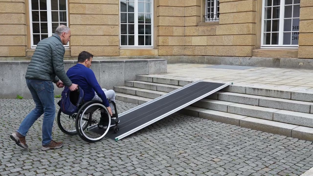 Rollstuhlrampe RTSD (mobil oder station&auml;r) f&uuml;r Treppen & Abs&auml;tze