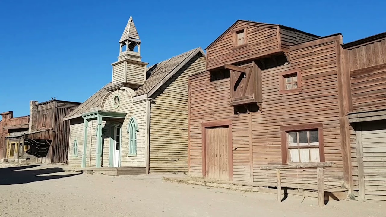 Fort Bravo Westernstadt und Filmkulisse in der Wüste
