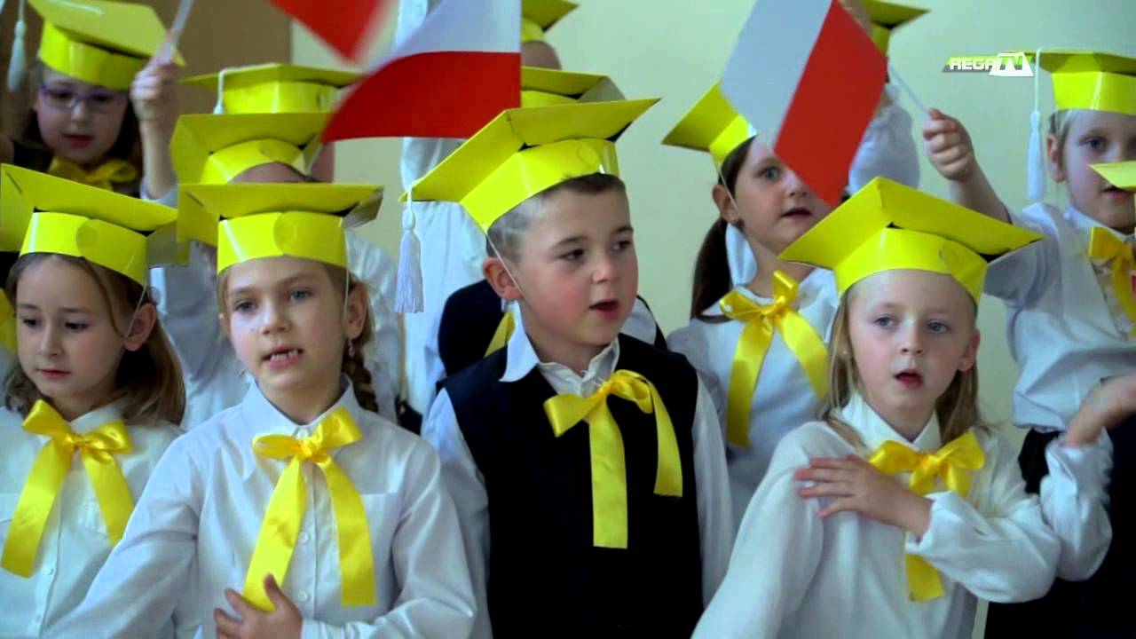 ŚLUBOWANIE KLAS PIERWSZYCH W SZKOLE PODSTAWOWEJ NR 2 W ŚWIDWINIE