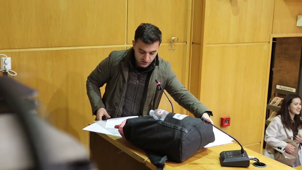 Ο κ. Βασίλης Χριστοδούλου θέτει ερωτήσεις στη 2η Συνεδρίαση του Δ.Σ. Ν. Ιωνίας Αττικής (26-1-26) - 7