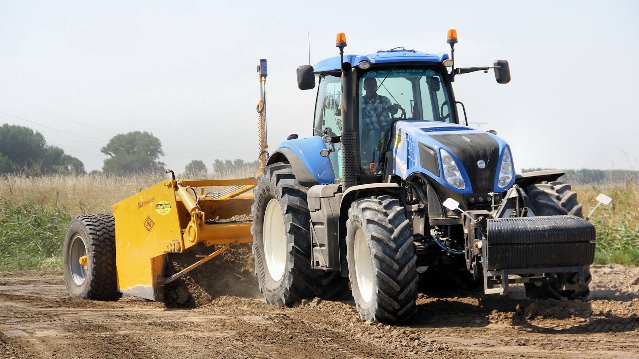 BIG TOY! On the field dozing with a New Holland T8.360 360HP*