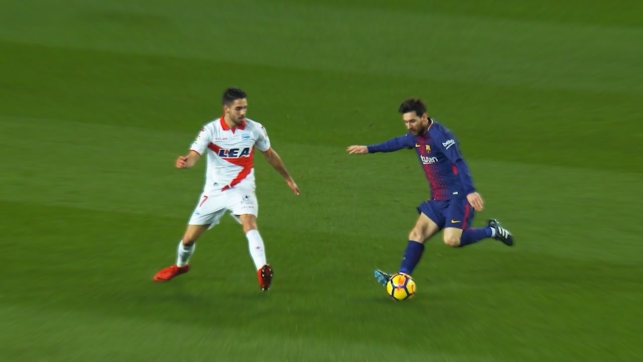 Lionel Messi 17/18 👑 Ballon D'Or Level Skills, Goals, Assists and Dribbling