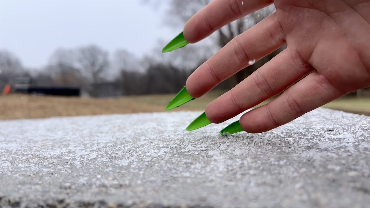 Outdoors ASMR (In the Snow) Tapping, Scratching Tour