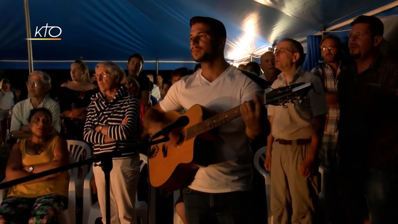 La Tente de la Rencontre des gens du voyage