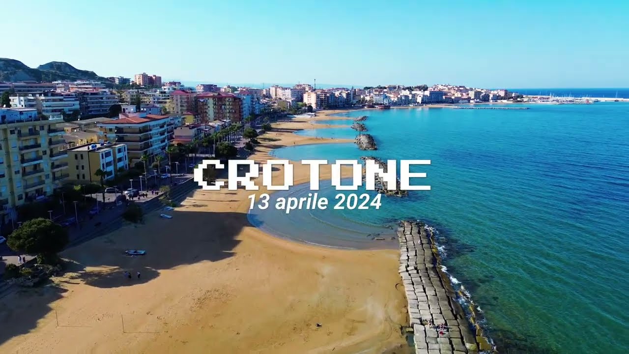 Crotone dall'alto: volo in drone sulla costa mozzafiato