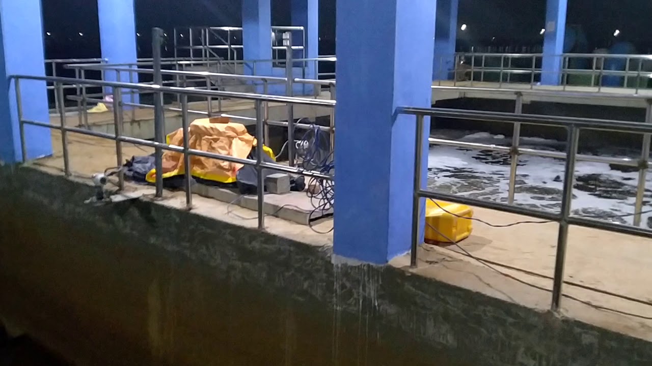 Rapid gravity sand filter backwash