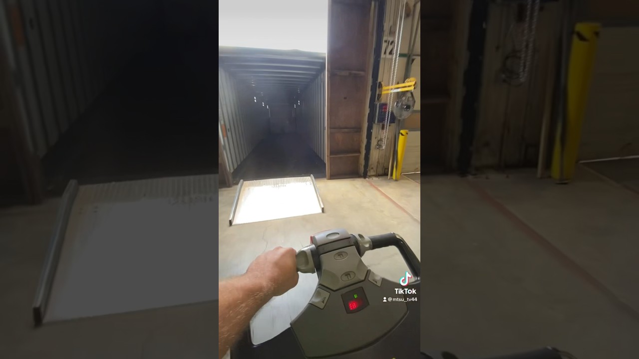 My first safety video&hellip; #work #safety #truck #loading #forklift #epj #ramp