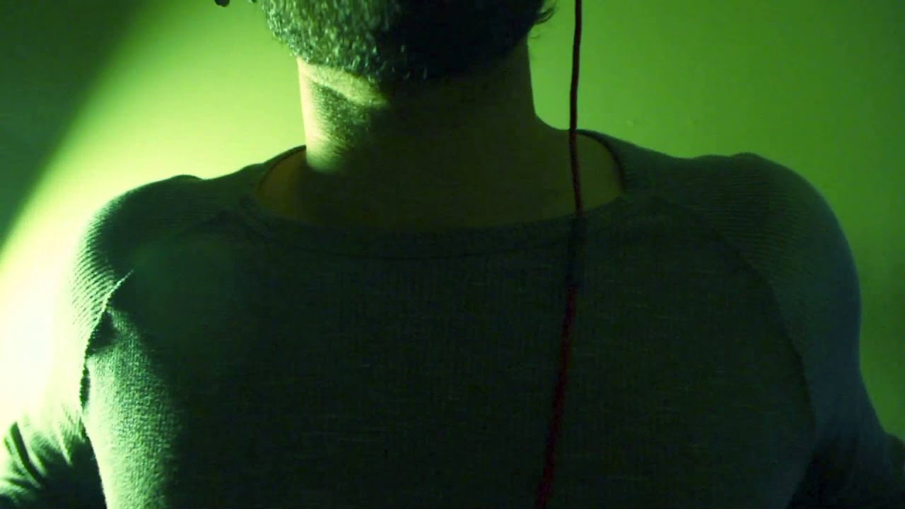 ASMR Close Up Ear to Ear Mouth Sounds, Consonant Sounds and Clicking Sounds
