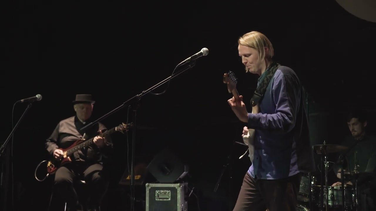 Jānis Ruņģis / Medicīna (Live@Tu jau zini Kur 20.10.2022)