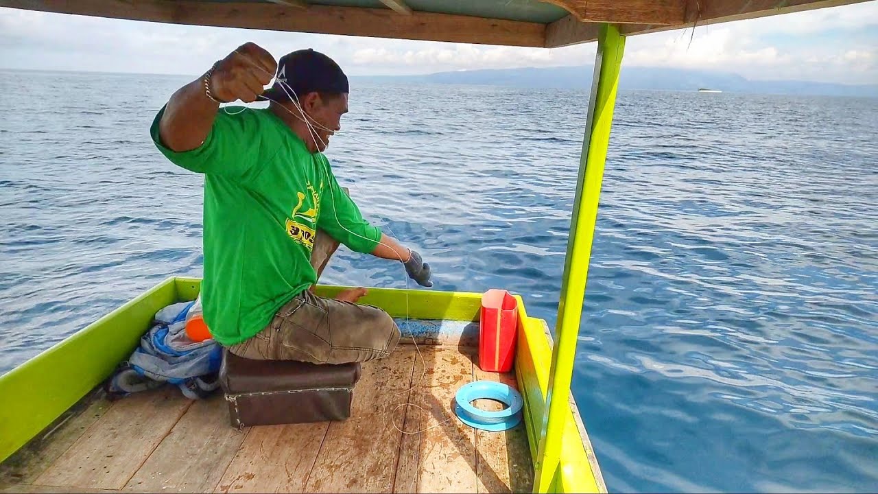 MANCING DI KEDALAMAN 30 METER || ini yang di namakan strike bertubi tubi
