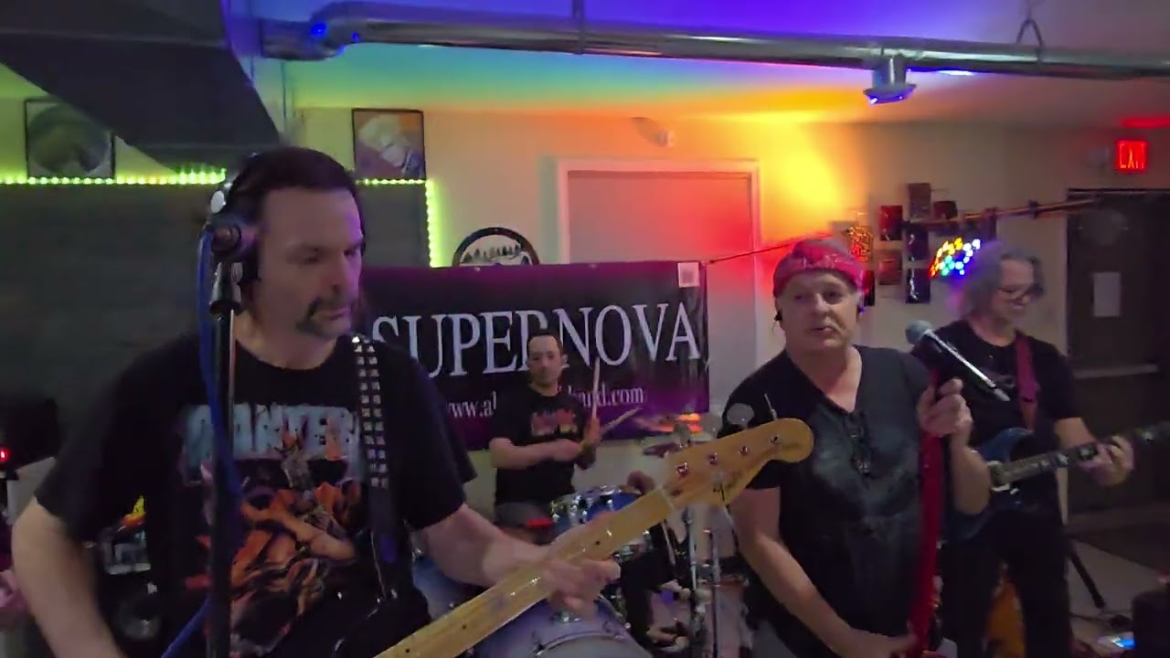Supernova cover Doobie Brothers  