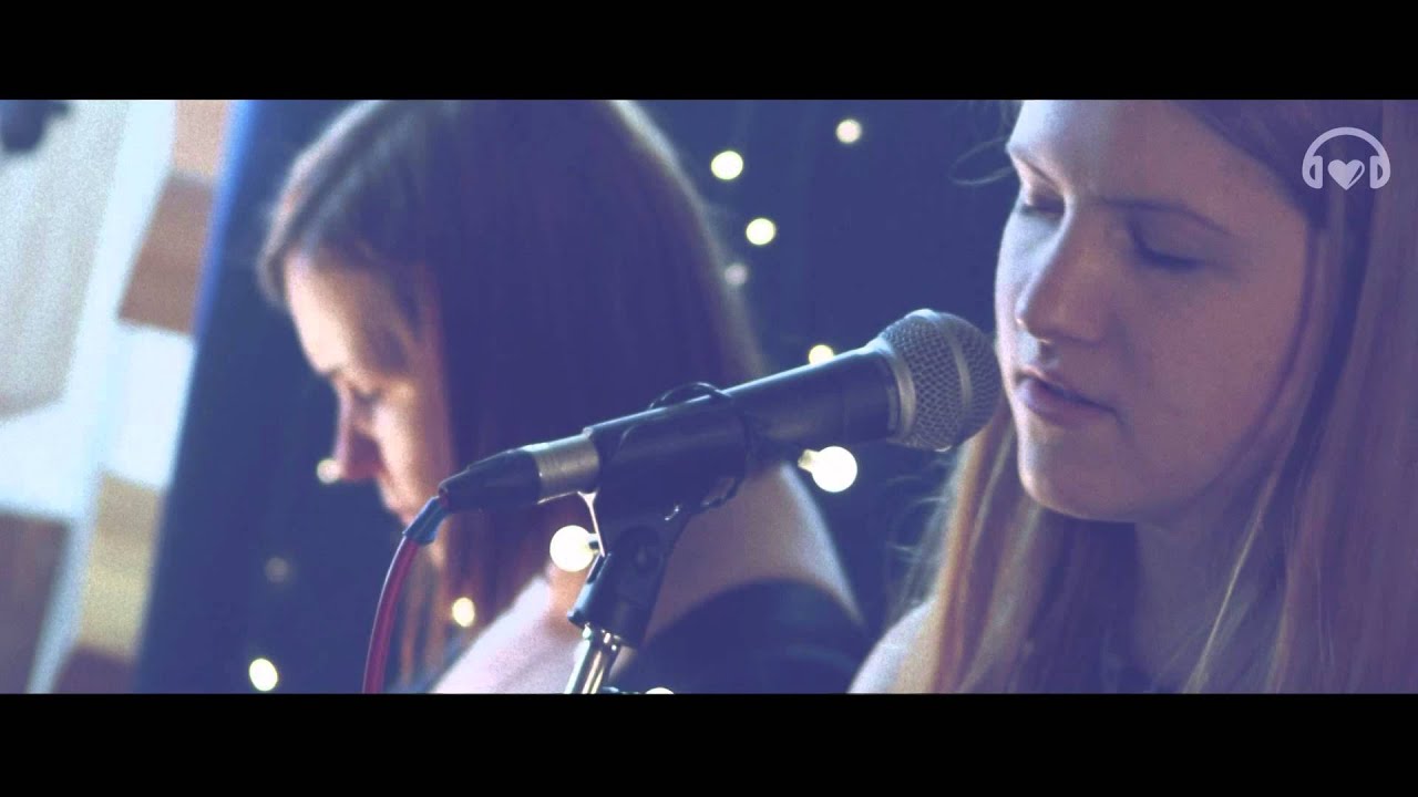 Manon Meurt - Blue Bird (FPM Live Session)