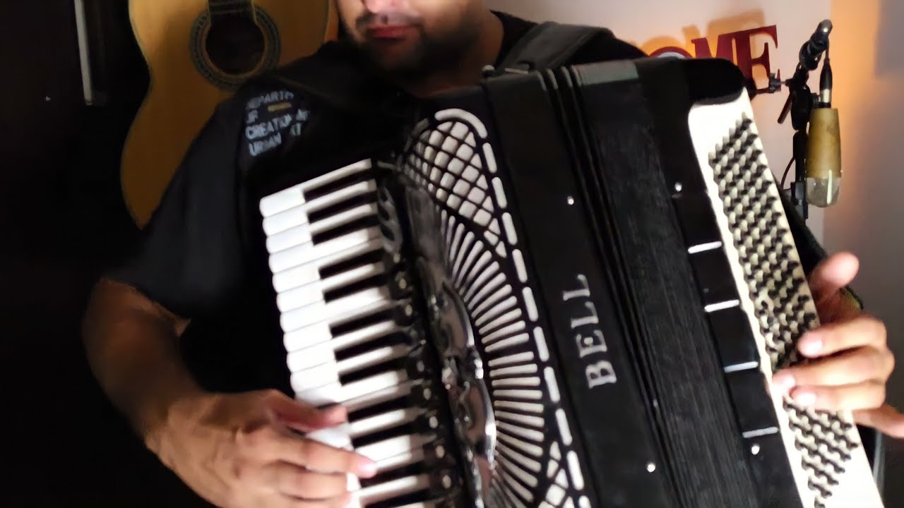 BASE DE TOCATA - Hino Sou servo inútil 