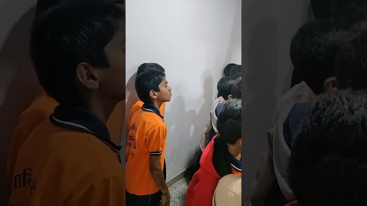 The Students of The Pune Municipal Corporation Visit the R.K.Laxman Museum