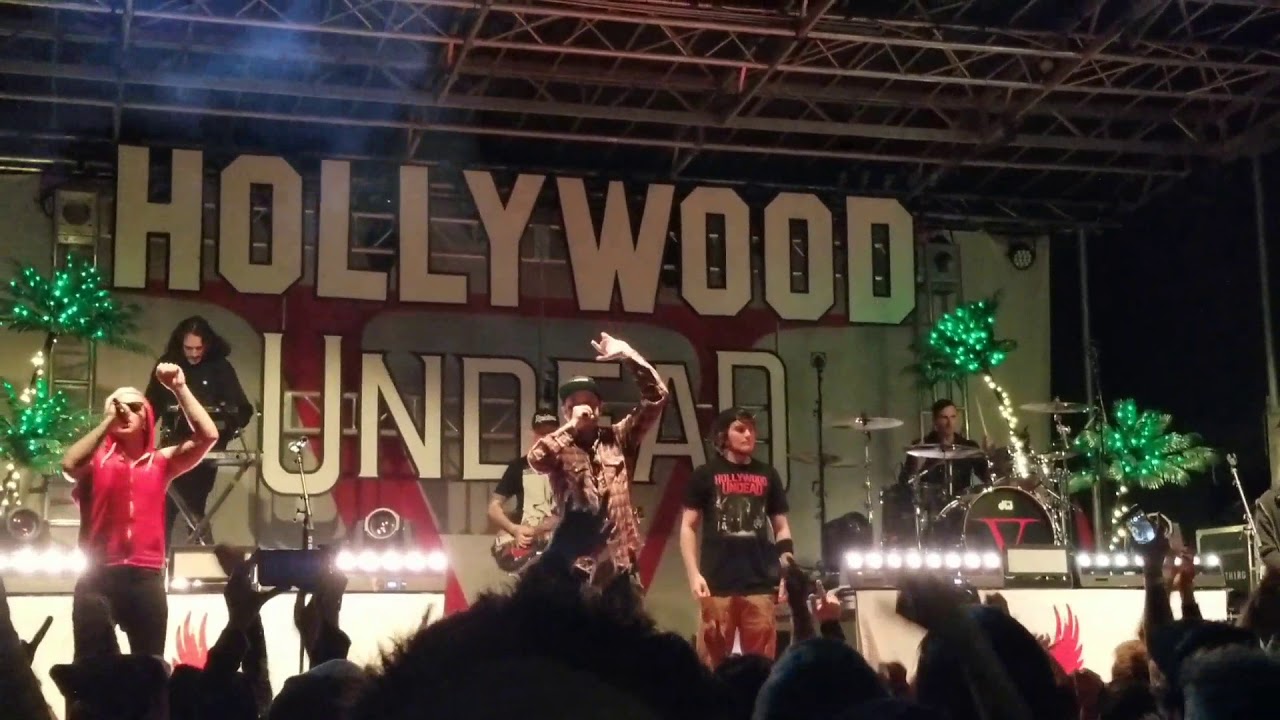 Hollywood Undead brings fan up to play guitar and he kills it! The Black Sheep 2017