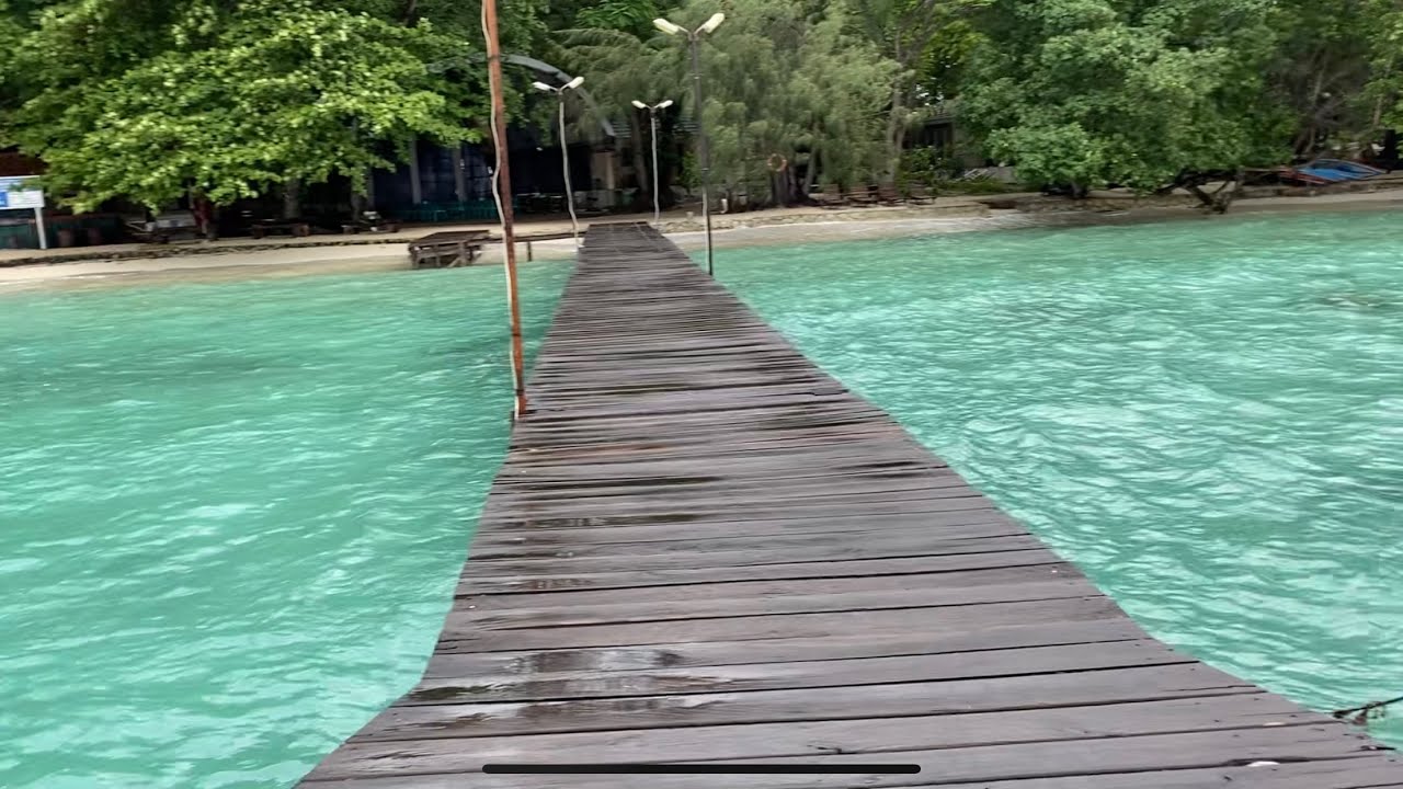 LIBURAN PERTAMA MELAWAN OMBAK! Negara Api Menyerang!