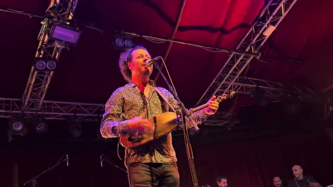 Cabaret Sauvage’s band feat. Aziz Sahmaoui - Ana hayou