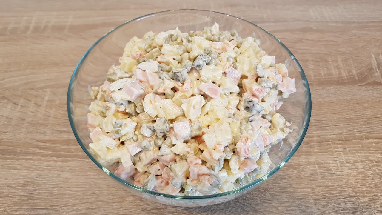 Russischer Oliviersalat (Wintersalat) Kartoffelsalat | Russian Olivier Salad (Winter Salad)