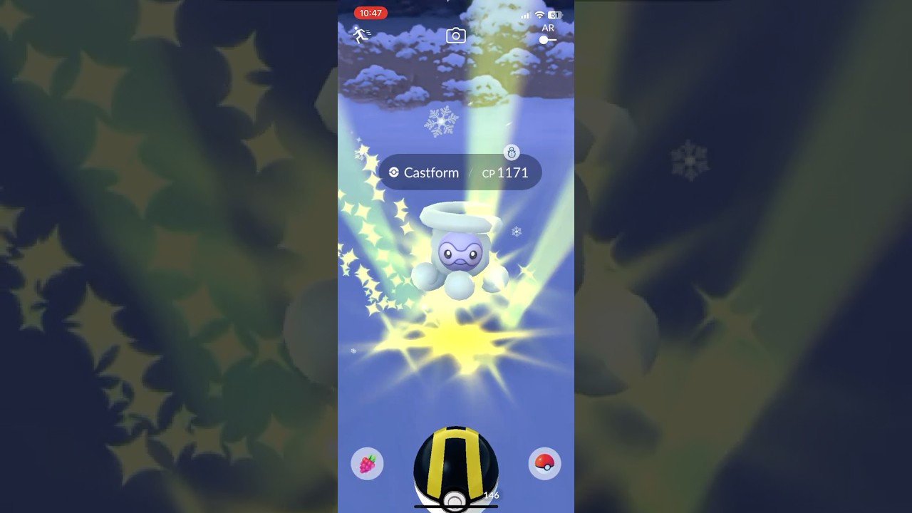 Catching Snowy Form Castform in Pok&eacute;mon GO! ❄️ Rare Ice-Type Spawn in Winter Weather | ポケモンGO