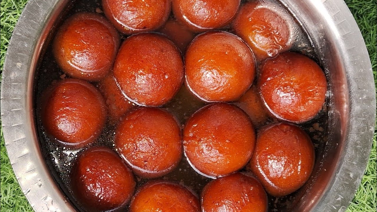 Tempting Gulab jamun, khova gulab jamun, zindagi ki meethas lo