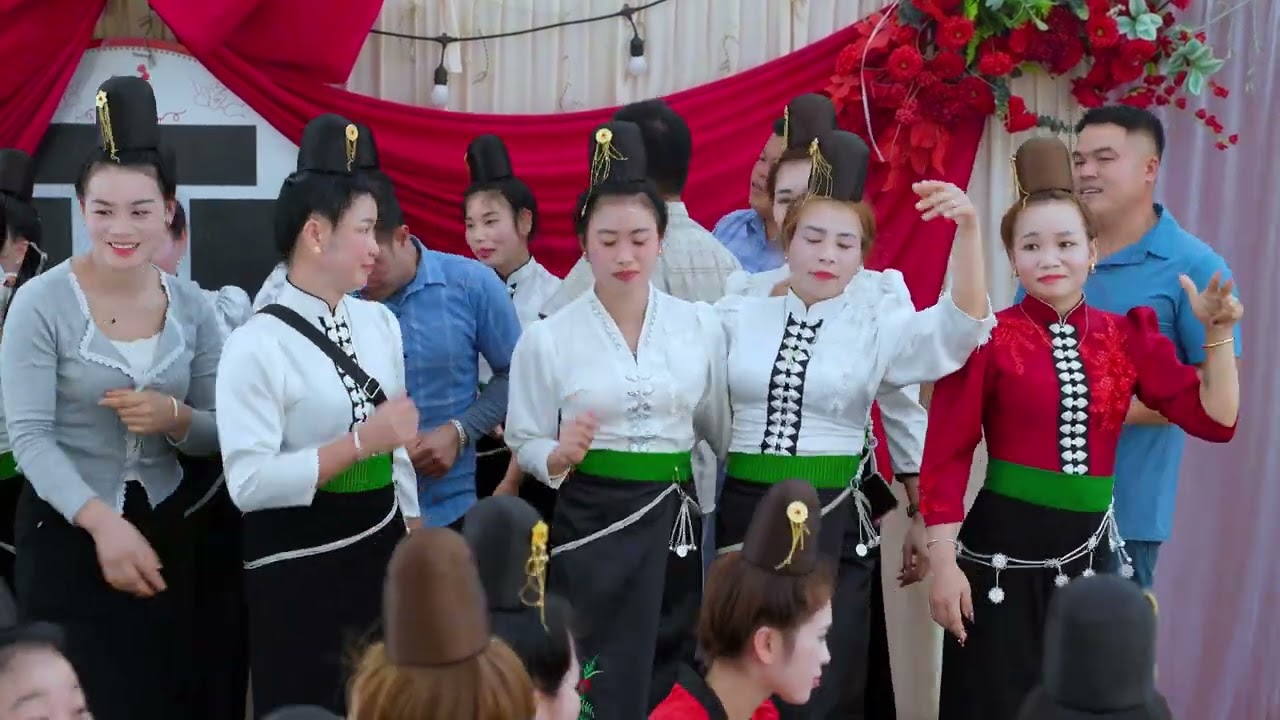 Căng Căng - Chị Em Bản Nong Ỏ - Xã Muổi Nọi Quẩy Nhiệt Tỉnh Tại Tiệc Mừng Tân Gia - Tuân Đoan