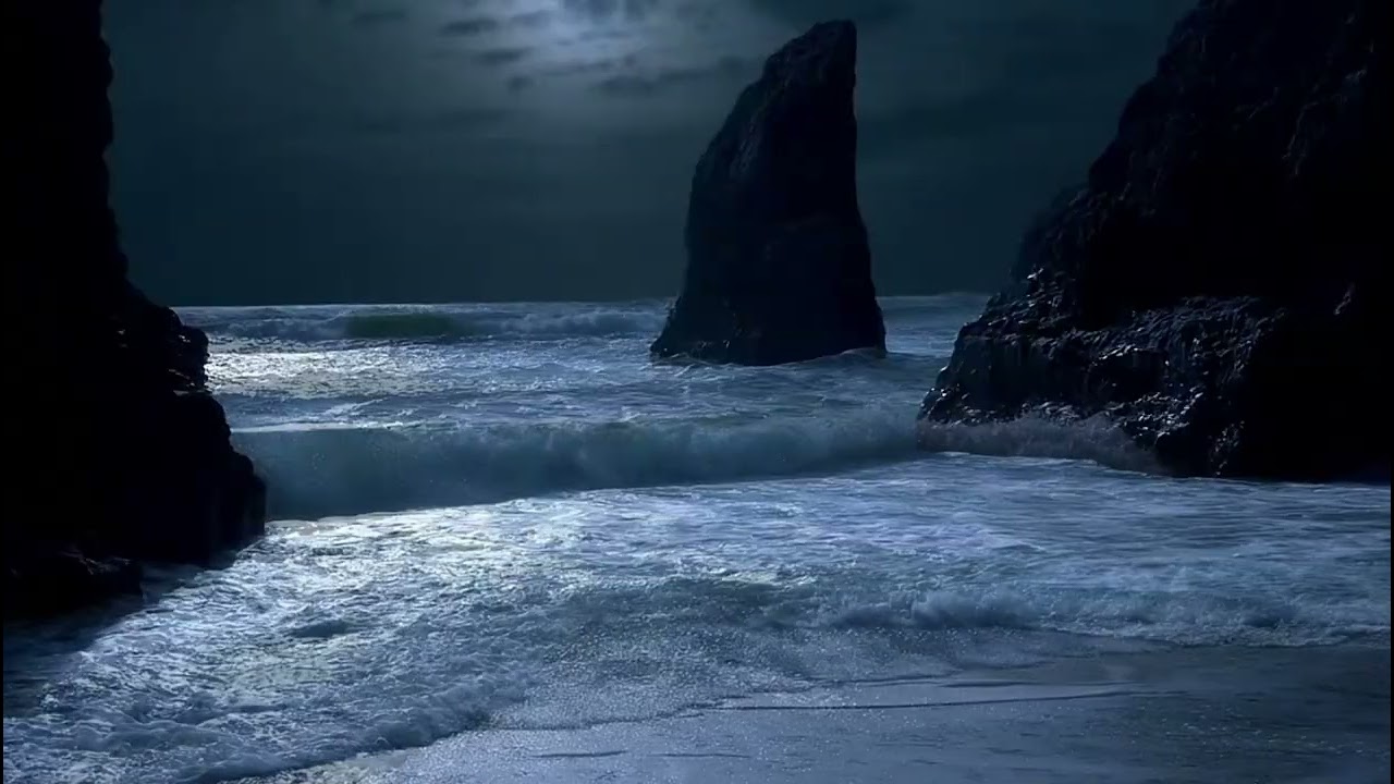 Relaxing Ocean Waves Crashing at Night 🌙 3.5 Hours Night Beach Ambience, No Music, Dark Screen