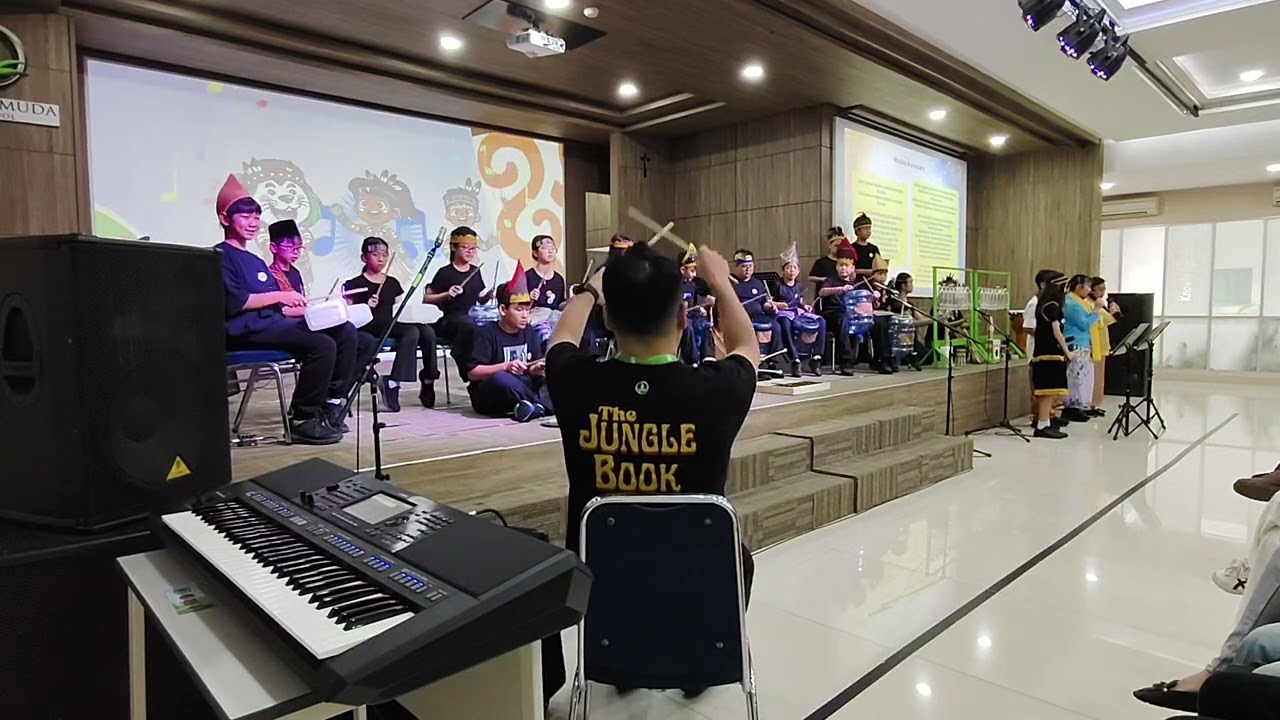PYP Exhibition 2026 performance By year 6 Tunas Muda School - Meruya (Medley Nusantara) 