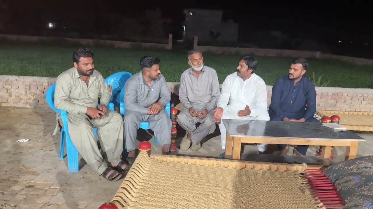 رات 2بجے تک بھینسوں کا شوق !گھر سے بیویوں کہ سب کو فون آگئے!