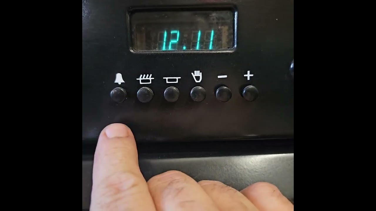 How to set and operate clock/timer on older Rangemaster model