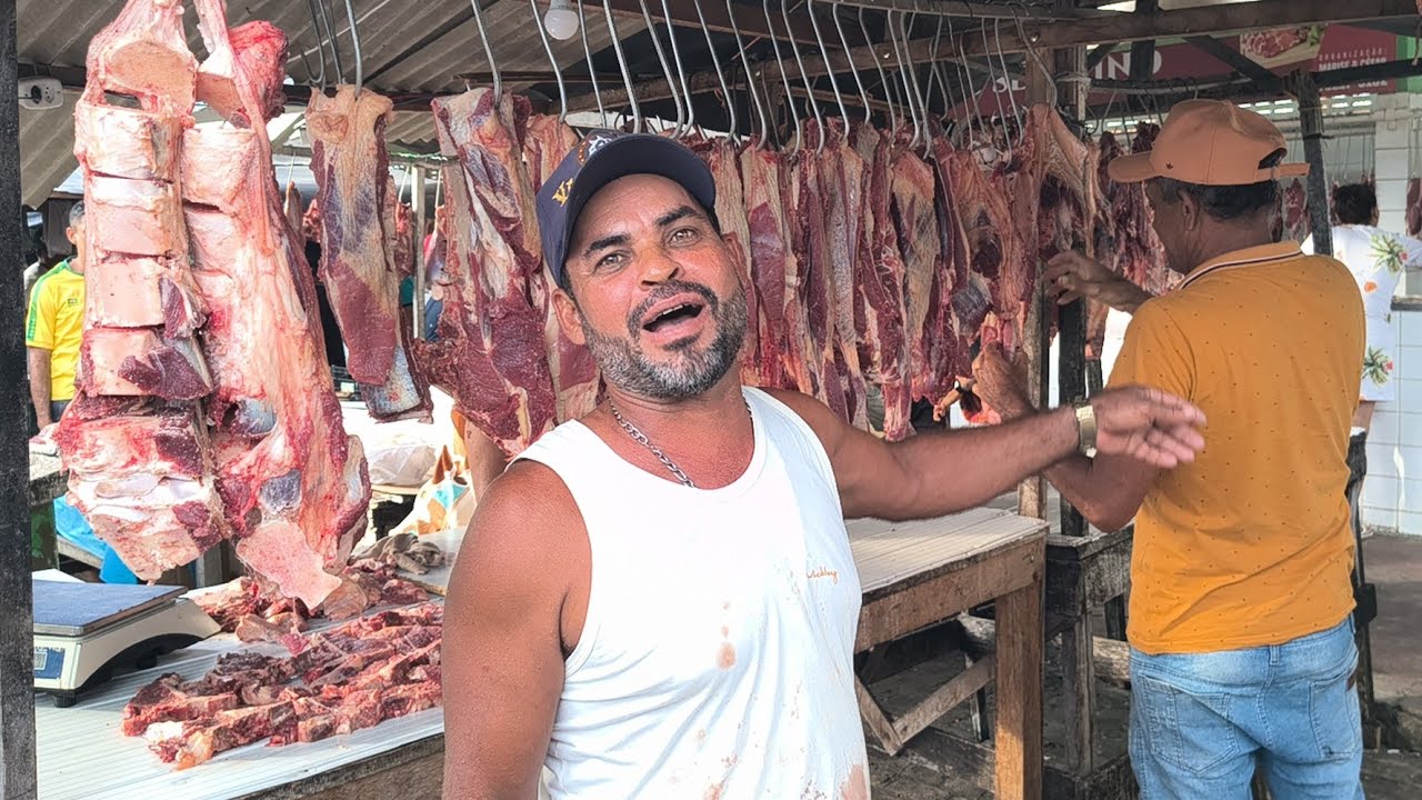 JOÃO BOTOU PEGADO NA FEIRA LIVRE DE MOGEIRO 