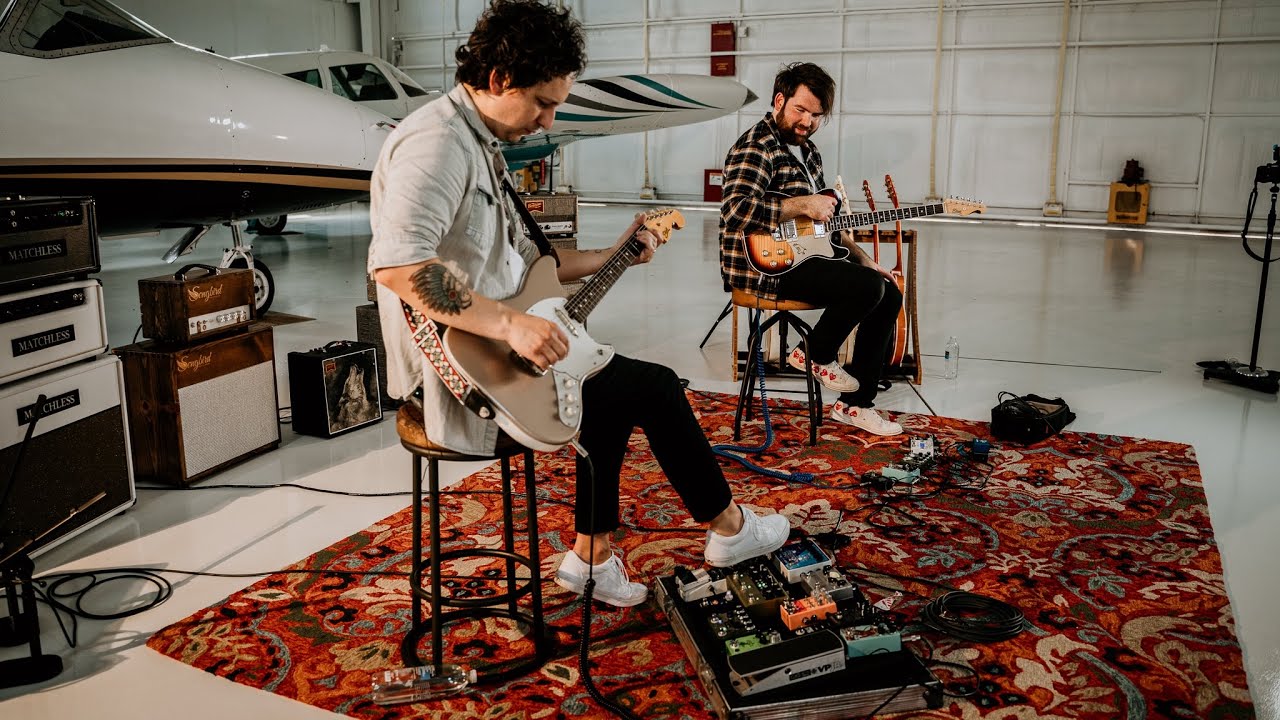 Michael Pope + James Duke ( Elliott Guitars ) HANGAR