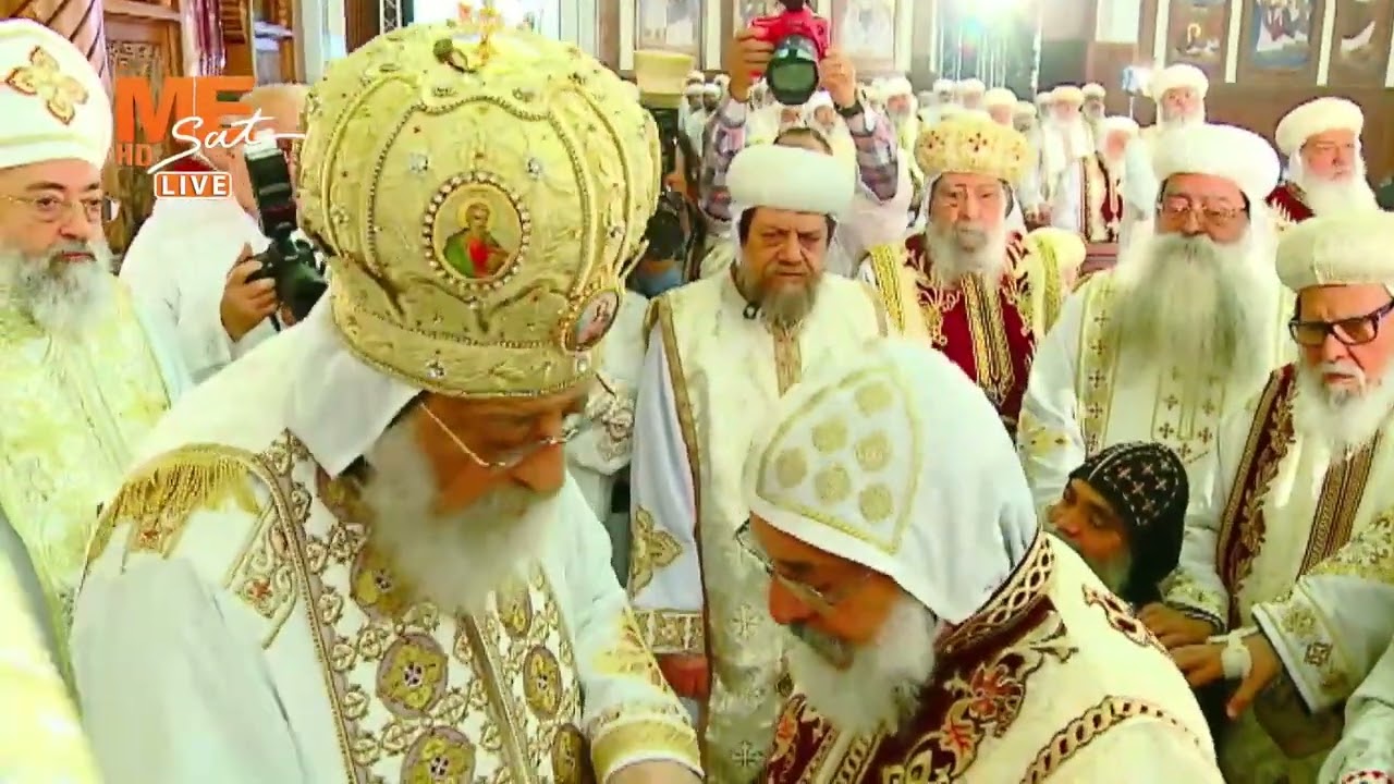 سيامة نيافة أنبا إقلاديوس أسقفًا ورئيسًا لدير القديس أنبا باخوميوس “الشايب” بالأقصر.