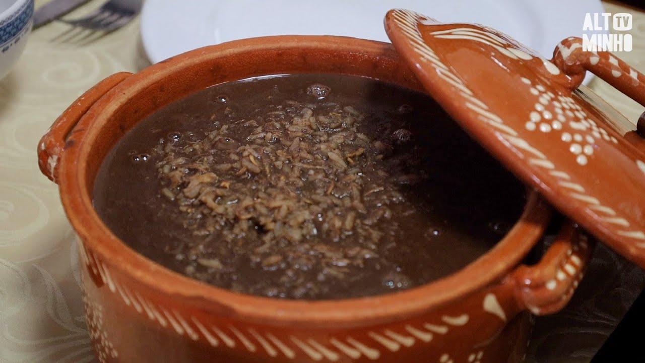 Arroz de Sarrabulho é o prato em destaque no domingo em Ponte da Barca | Altominho TV