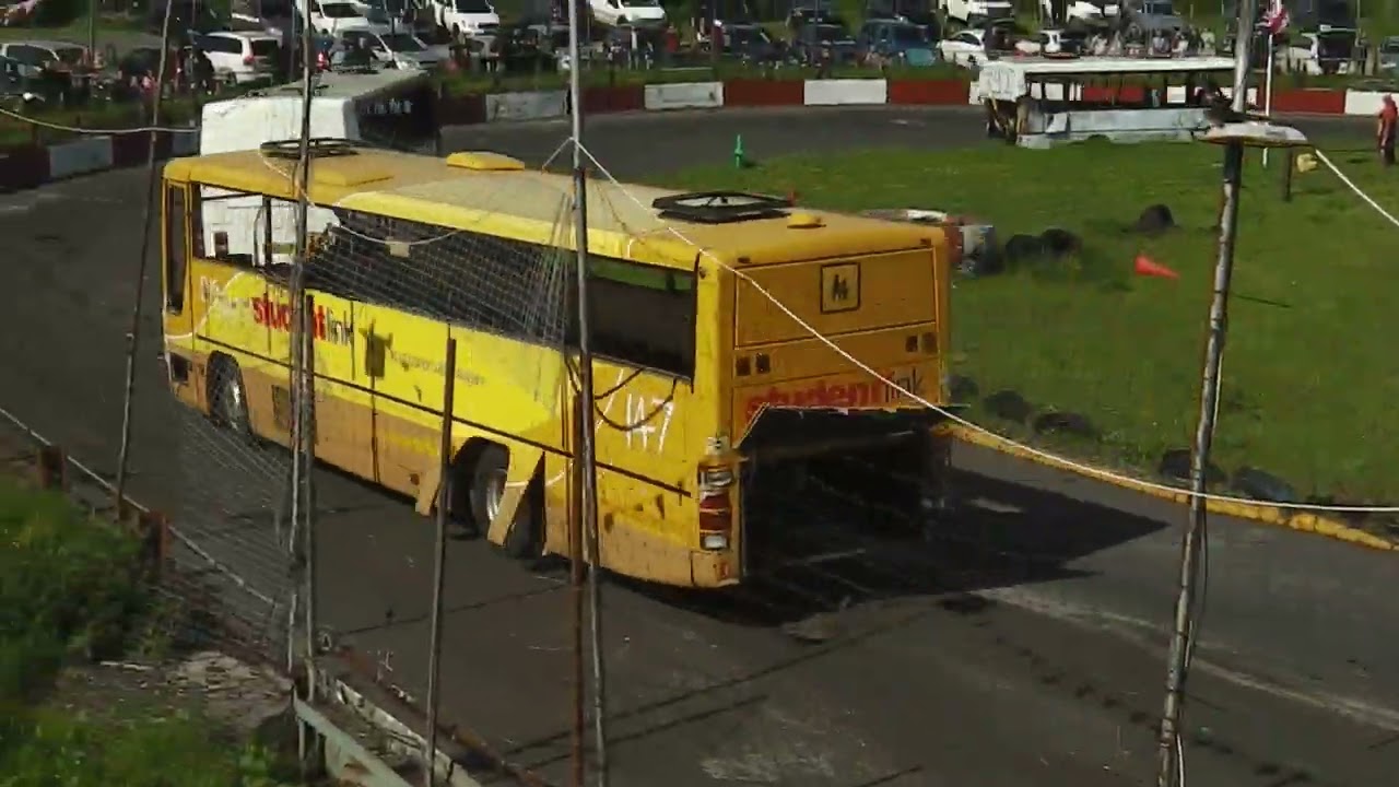 bus racing @ buxton 19th june 2022