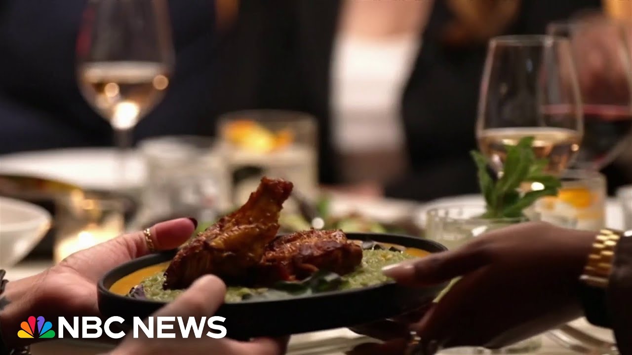 This app connects strangers through shared meals and conversation