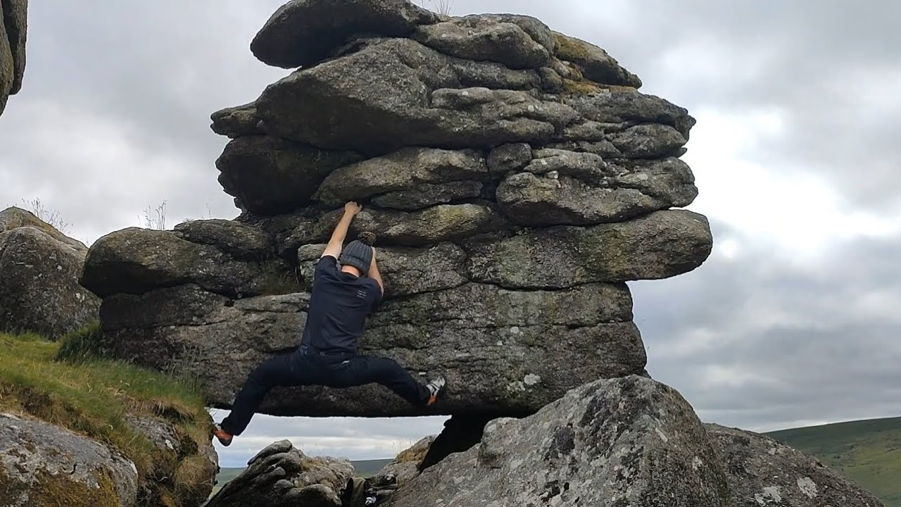 Bonehill Rocks Dartmoor UK Bouldering. Under the Bridge f7a