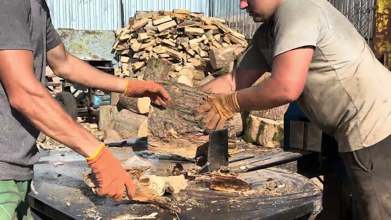 SAVAGE Log Splitting Rampage