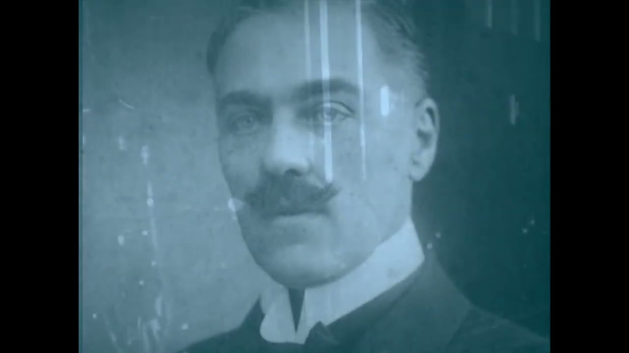 Mozgóképregény - A Korbuly család XX. százada (2009, r.: Péterffy András)