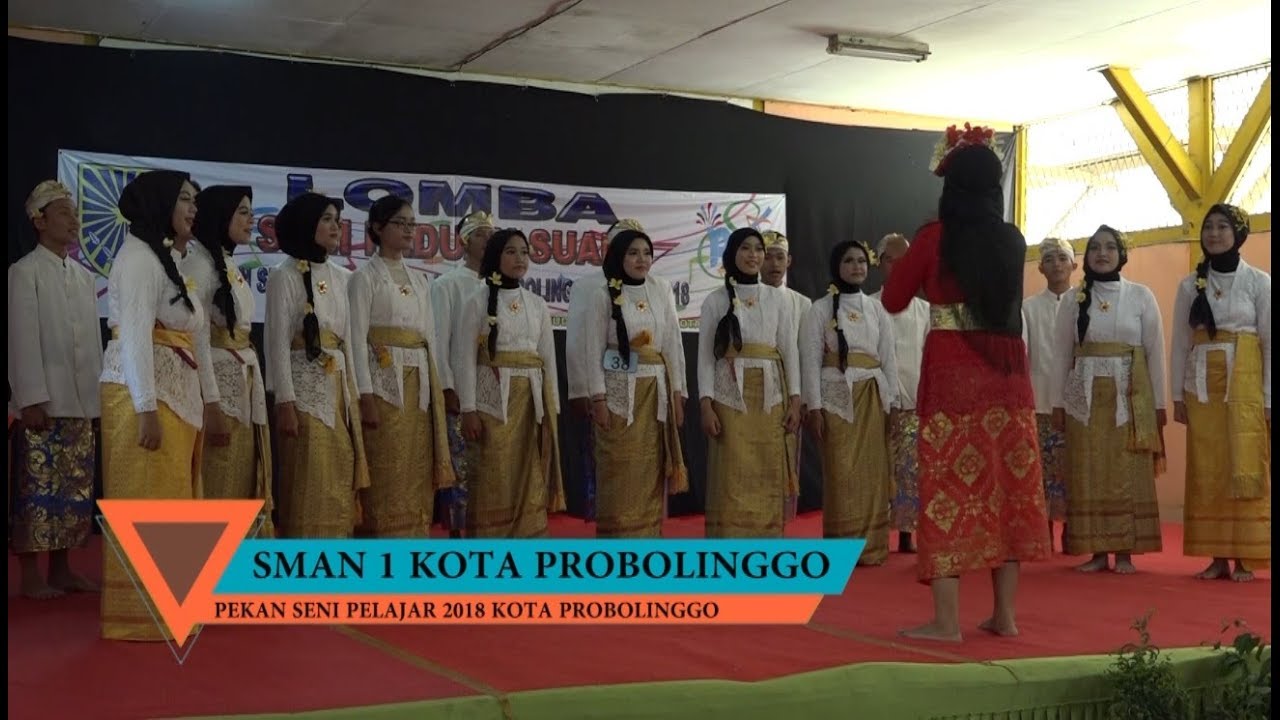 JUARA 1 TIM PADUAN SUARA DARI SMAN 1 KOTA PROBOLINGGO