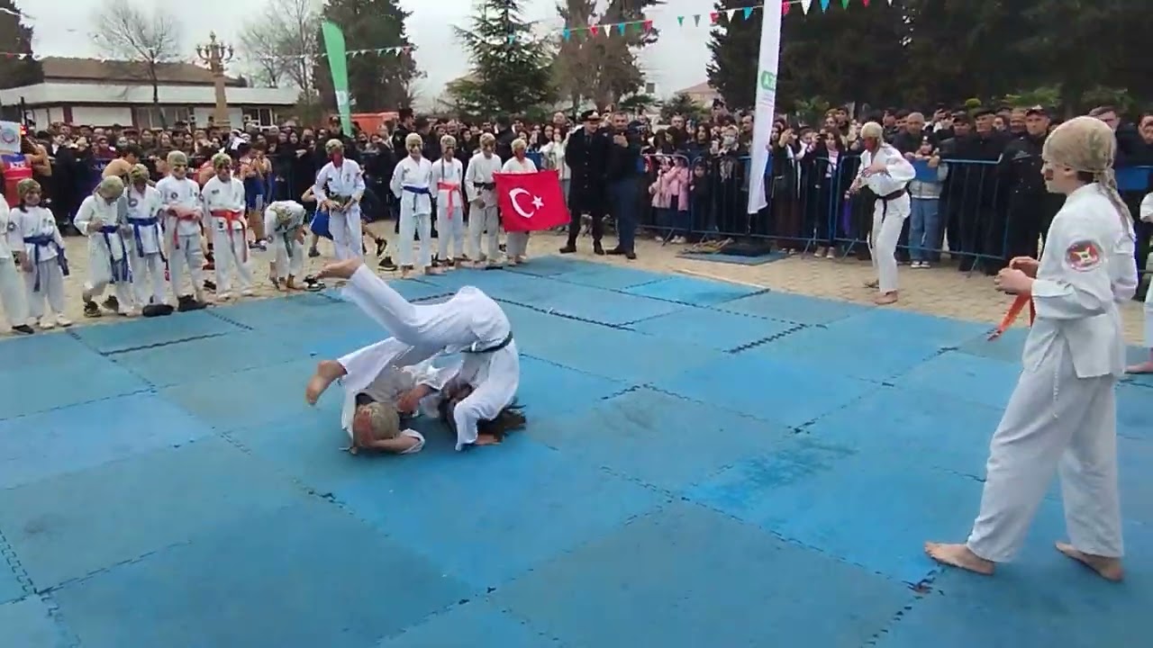 18.03.2024. Cəlilabad rayon Novruz şənliyində Cəlilabad Karate Aslanlar Klubunun nümunəvi çıxışları.