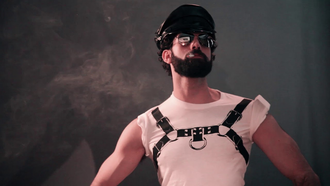 Fetish Catalog: Behind the scene with Tegan