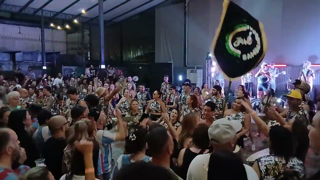 Carnaval Jamaicano na Cervejaria Tarantino com o Bloco Samba Reggae Jah é ( vd 13)17-01-26 