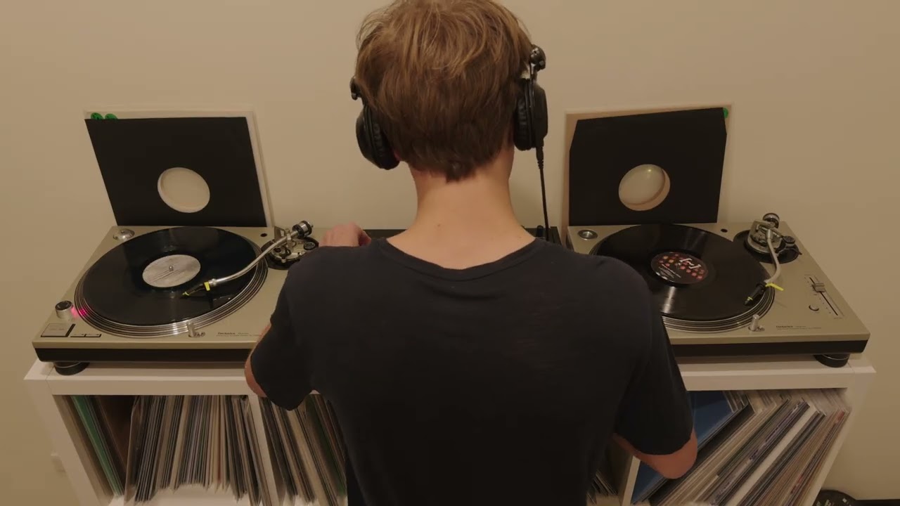 Vinyl Only - Opening Set - Dub Techno, Minimal , House & Trance