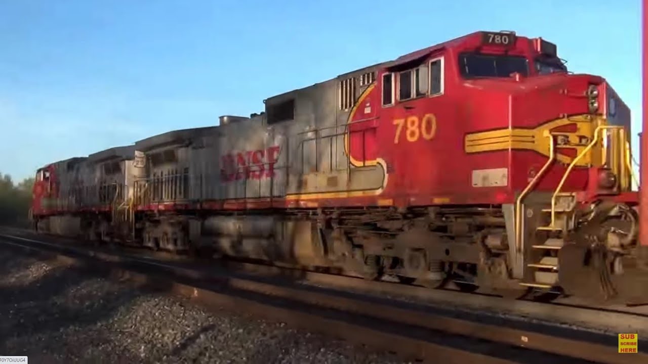 Santa Fe + BNSF  Warbonnet Train Meets CSX Train w C40-8 and SD40-2 Engines May 2, 2013