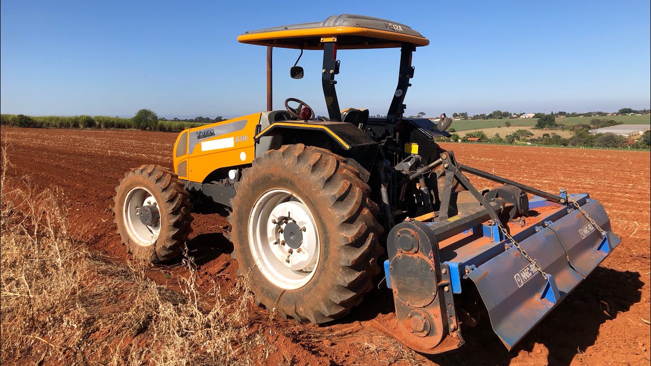 VALTRA A750 NA ROTATIVA: Resolvemos Plantar mais Pimentão!