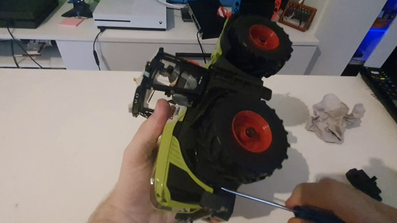 Siku Control Claas Xerion 5000 Unboxing