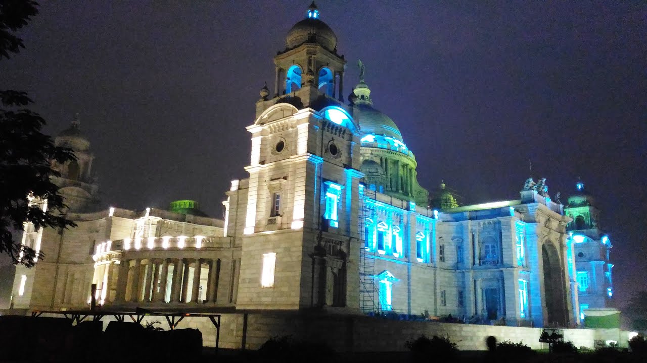 Illuminated Victoria Memorial - Most Popular British Monument of India