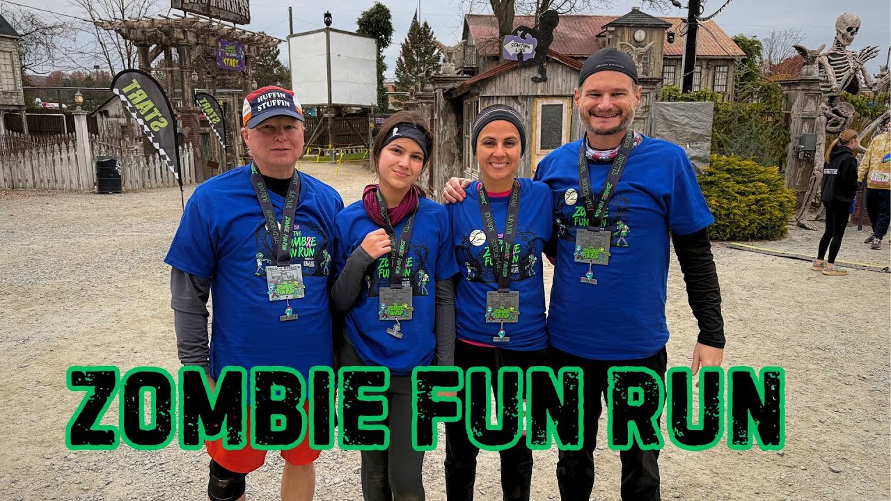 We didn't all Survive! | Zombie Fun Run at Field of Screams
