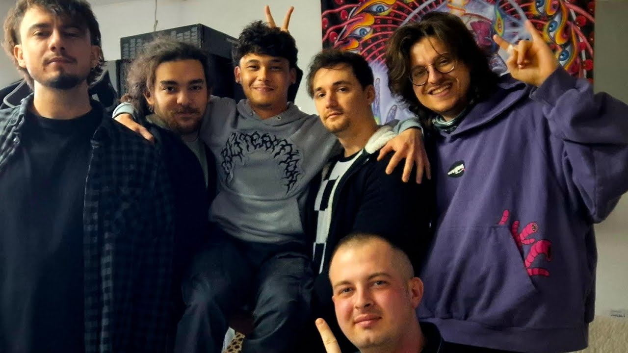 INTERVIU CU @ReverseTheMoment 